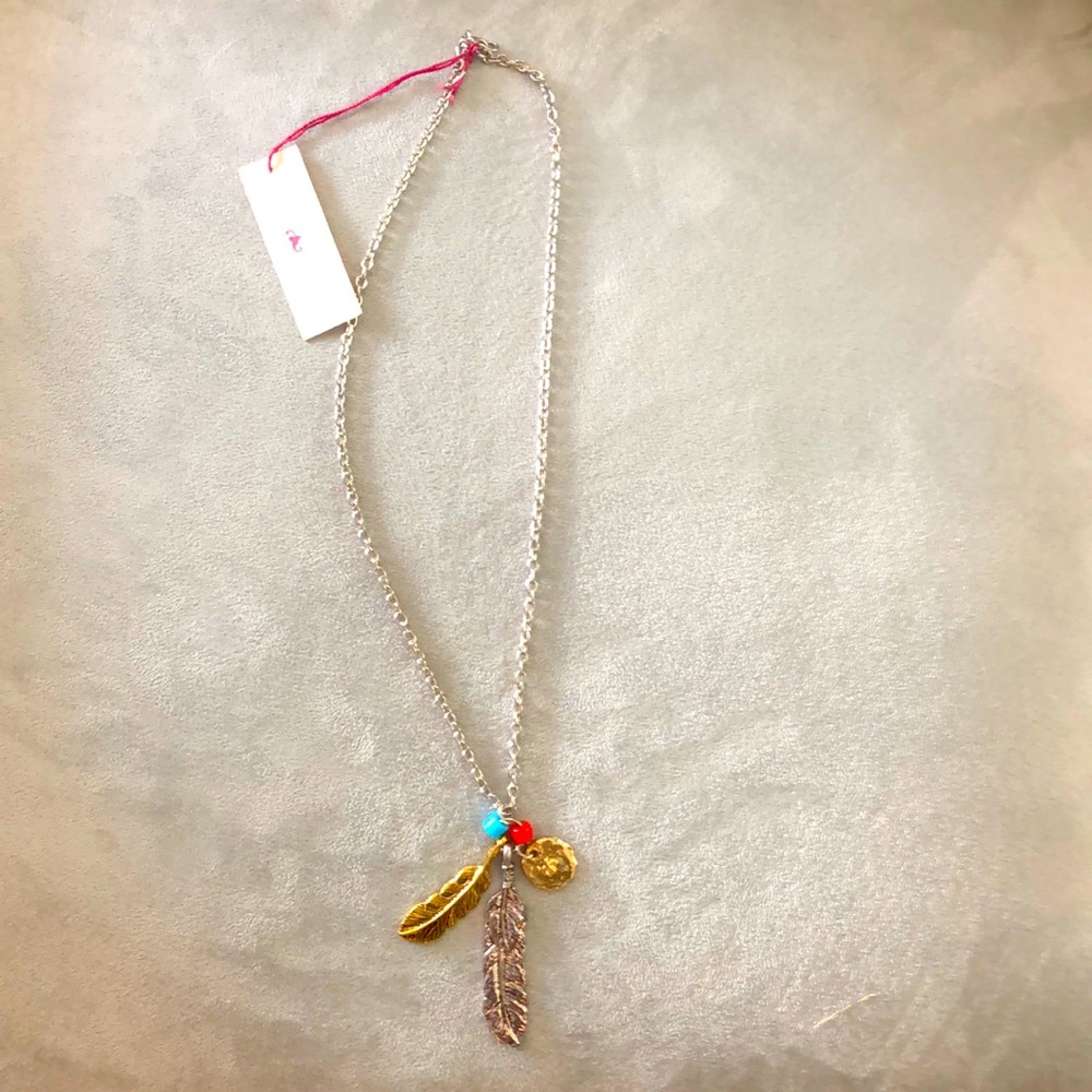 NWT Nancy Jones designed Feather Necklace